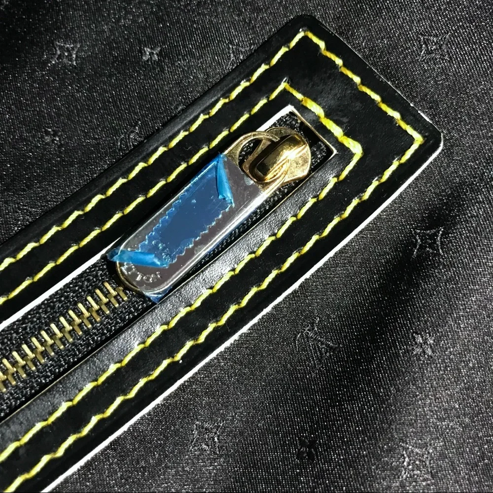 Louis Vuitton Suhali Noir Lockit PM Bag - Picture 11 of 14